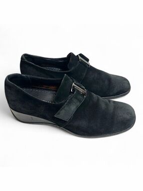 Aquatalia Suede Wedge Loafer Metal Logo Buckle FLAW READ